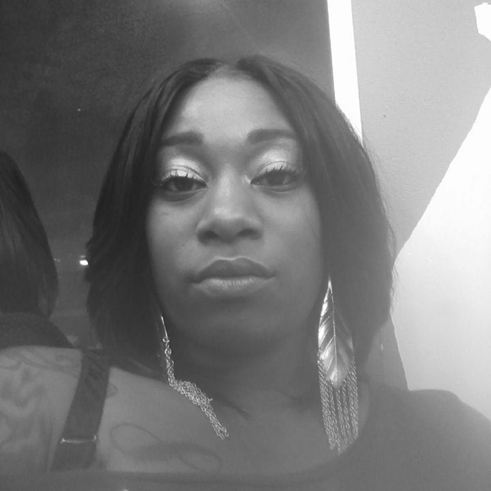 Meet your Posher, Jasmine